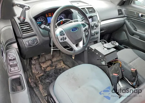 2014 Ford Explorer Police Interceptor z USA, uszkodzony, nr VIN 1FM5K8AR3EGA09300